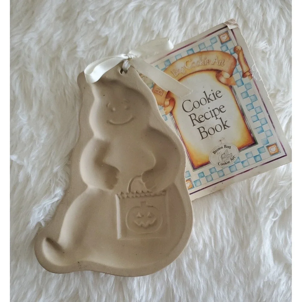 Vintage Halloween Brown Bag Cookie Company Ghost Mold  1990 With Recipe Book